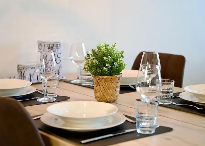 Апартаменты Brandnew Modern With Sauna *