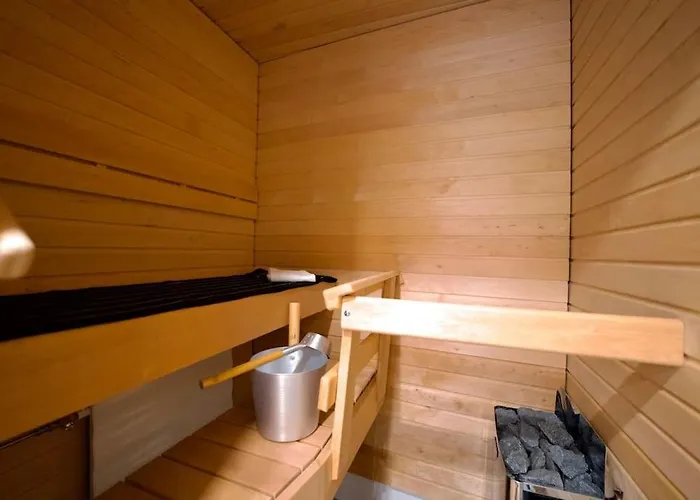 Brandnew Modern With Sauna Рованиеми